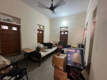 1 BHK Independent Builder Floor in Dhakuria for rent Kolkata. The reference number is 17879583