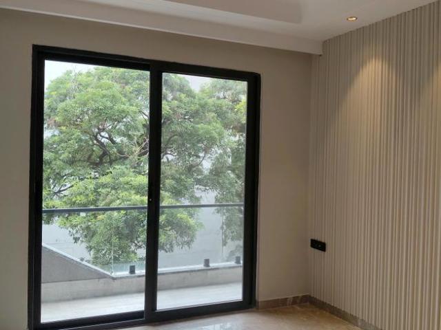 1 BHK Independent Builder Floor in DLF Phase 3 for rent Gurgaon. The reference number is 20476272