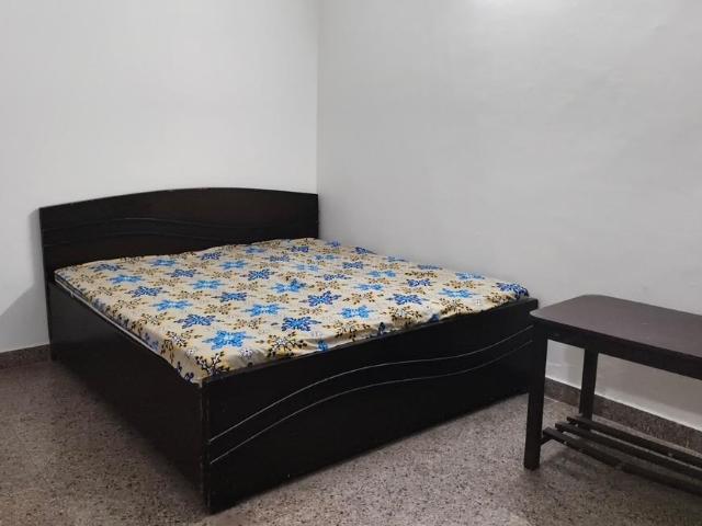 1 BHK Independent Builder Floor in DLF Phase 3 for rent Gurgaon. The reference number is 21331156