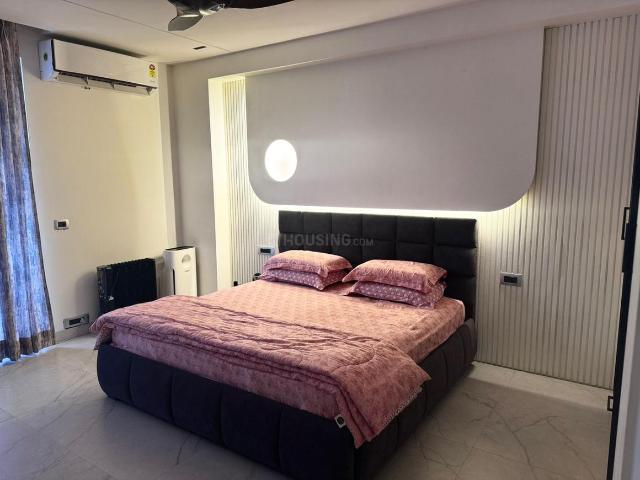 1 BHK Independent Builder Floor in East Of Kailash for rent New Delhi. The reference number is 20443980
