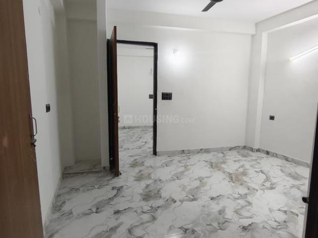 1 BHK Independent Builder Floor in Freedom Fighters Enclave for rent New Delhi. The reference number is 19529717