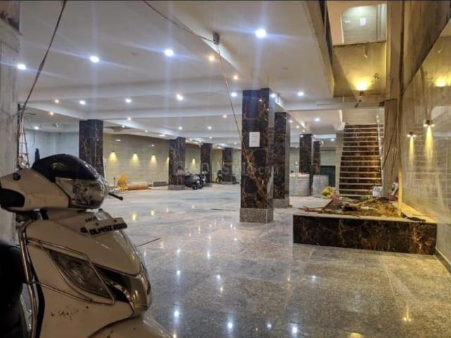 1 BHK Independent Builder Floor in Freedom Fighters Enclave for rent New Delhi. The reference number is 20663534
