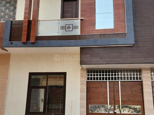1 BHK Independent Builder Floor in Ganga Nagar for rent Meerut. The reference number is 21289854