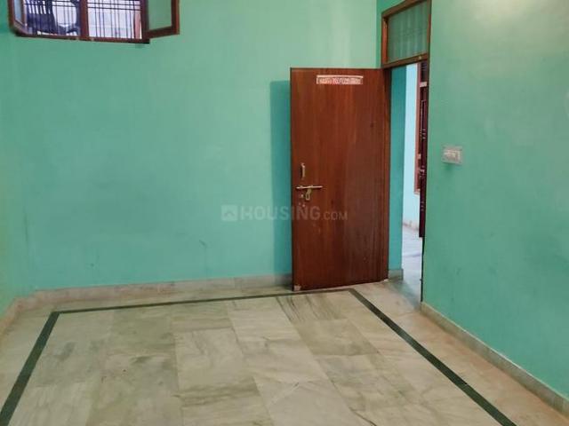 1 BHK Independent Builder Floor in Gomti Nagar for rent Lucknow. The reference number is 20725350