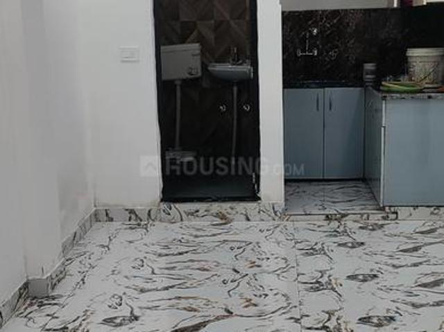 1 BHK Independent Builder Floor in Govindpuri for rent New Delhi. The reference number is 14903396