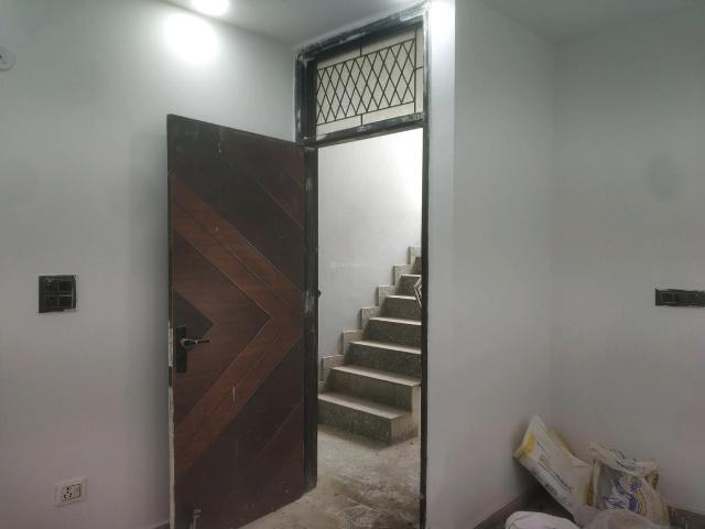 1 BHK Independent Builder Floor in Govindpuri for resale New Delhi. The reference number is 20043170