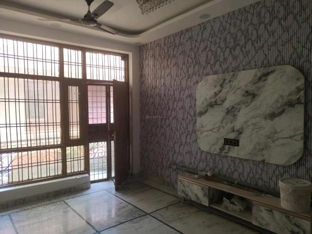 1 BHK Independent Builder Floor in Green Field Colony for rent Faridabad. The reference number is 20951728