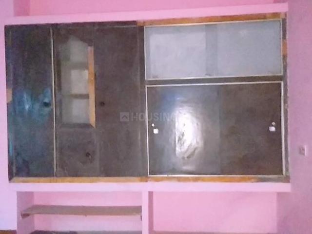 1 BHK Independent Builder Floor in Husainganj for rent Lucknow. The reference number is 21190577