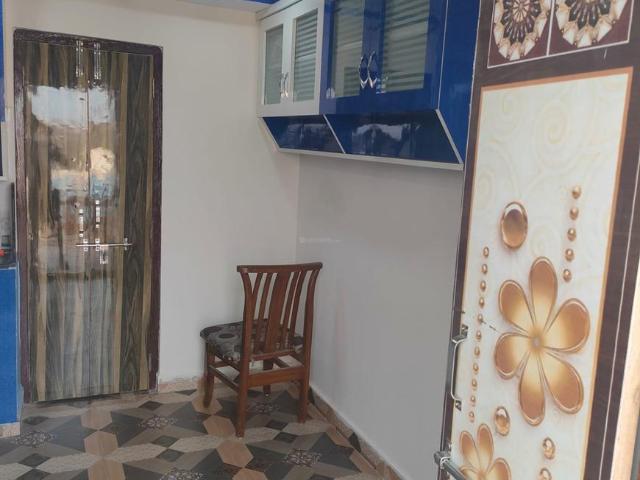 1 BHK Independent Builder Floor in Hakimpet for rent Secunderabad. The reference number is 9911395