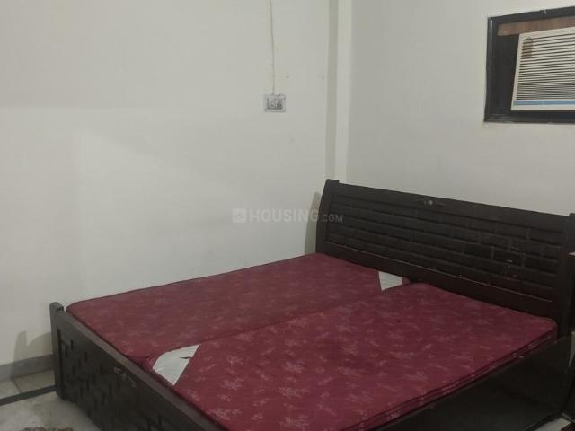 1 BHK Independent Builder Floor in Hari Nagar for rent New Delhi. The reference number is 19892719