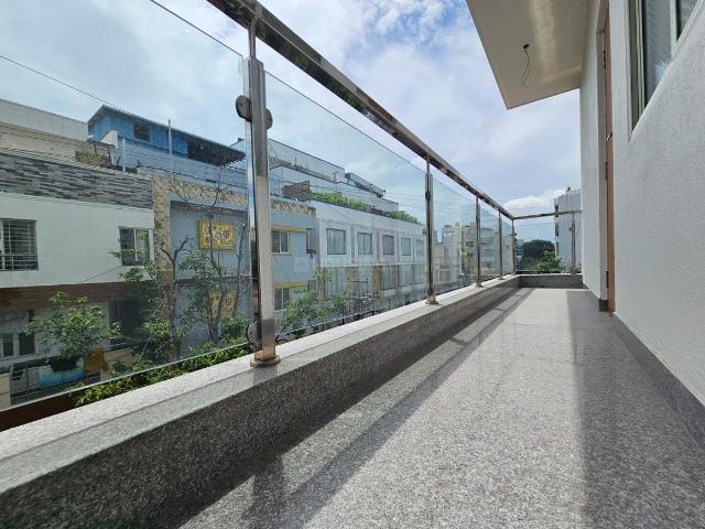 1 BHK Independent Builder Floor in Indira Nagar for rent Bengaluru. The reference number is 20644477
