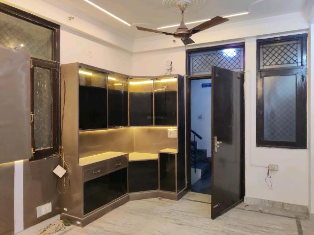 1 BHK Independent Builder Floor in Indirapuram for resale Ghaziabad. The reference number is 20435369