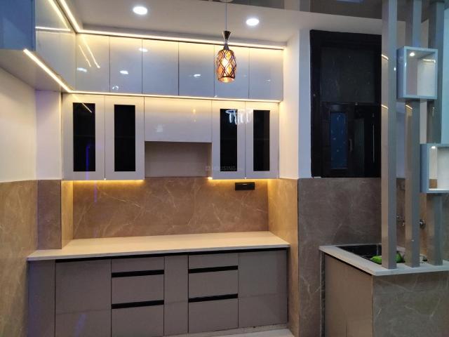 1 BHK Independent Builder Floor in Indirapuram for resale Ghaziabad. The reference number is 20774120