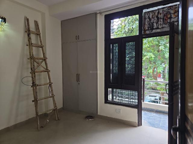 1 BHK Independent Builder Floor in Indirapuram for resale Ghaziabad. The reference number is 20986547