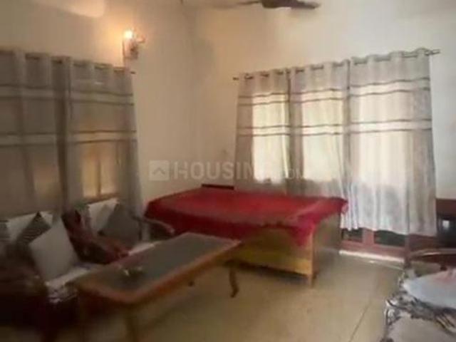 1 BHK Independent Builder Floor in Janakpuri for rent New Delhi. The reference number is 20774436