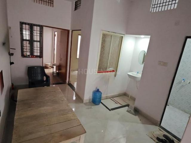 1 BHK Independent Builder Floor in Karaundi for rent Varanasi. The reference number is 20679194