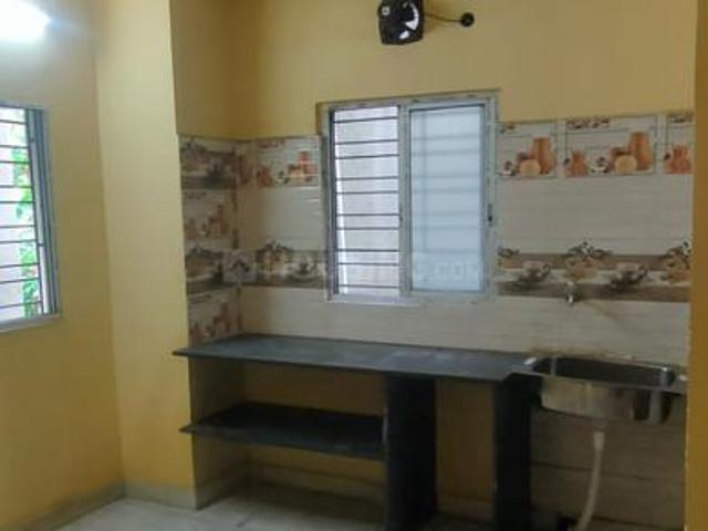 1 BHK Independent Builder Floor in Keshtopur for rent Kolkata. The reference number is 15505617