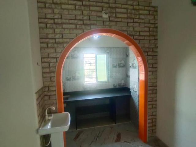 1 BHK Independent Builder Floor in Keshtopur for rent Kolkata. The reference number is 20361818