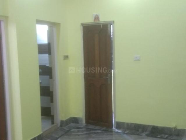 1 BHK Independent Builder Floor in Keshtopur for rent Kolkata. The reference number is 20938566