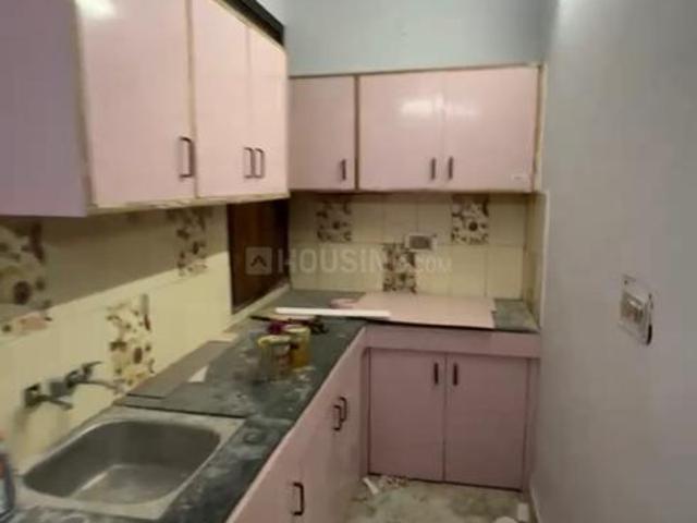1 BHK Independent Builder Floor in Krishna Nagar for rent New Delhi. The reference number is 21239429