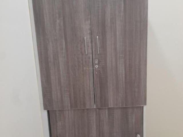 1 BHK Independent Builder Floor in Krishna Nagar for rent New Delhi. The reference number is 9867861