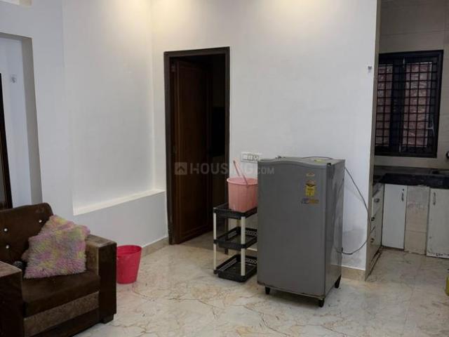 1 BHK Independent Builder Floor in Lajpat Nagar for rent New Delhi. The reference number is 19455415