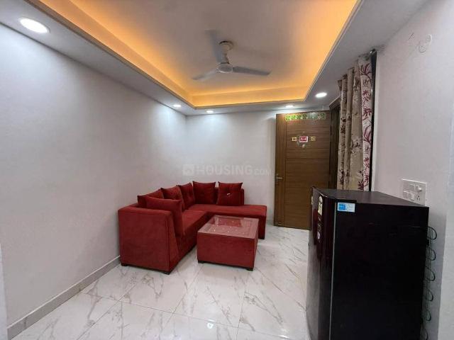 1 BHK Independent Builder Floor in Lajpat Nagar for rent New Delhi. The reference number is 19687068