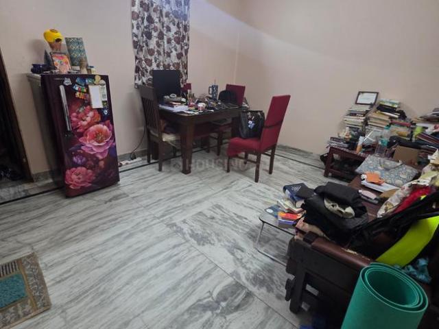 1 BHK Independent Builder Floor in Lajpat Nagar for rent New Delhi. The reference number is 20405592