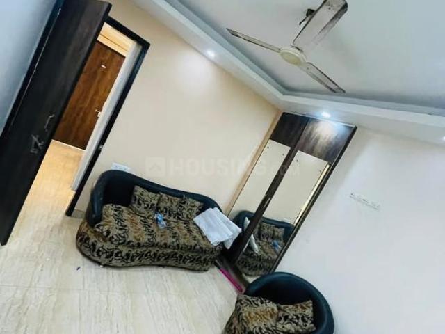 1 BHK Independent Builder Floor in Lajpat Nagar for rent New Delhi. The reference number is 20298331
