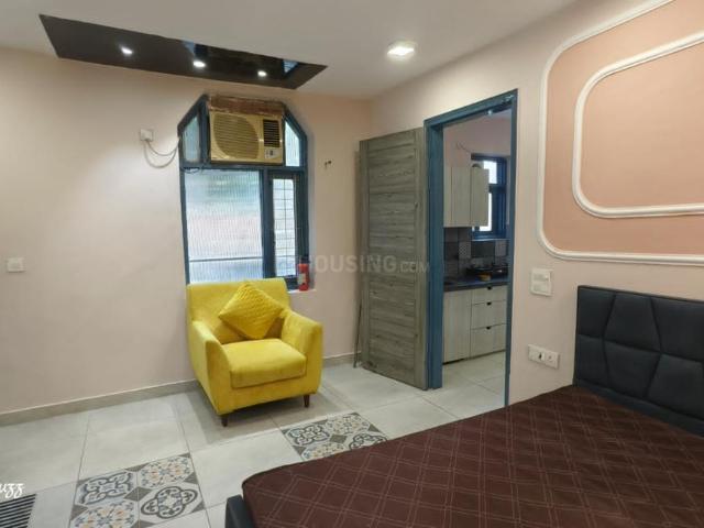 1 BHK Independent Builder Floor in Lajpat Nagar for rent New Delhi. The reference number is 21112021