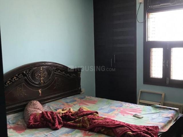 1 BHK Independent Builder Floor in Lajpat Nagar for rent New Delhi. The reference number is 21191775