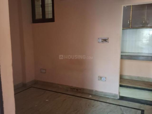 1 BHK Independent Builder Floor in Laxmi Nagar for rent New Delhi. The reference number is 20053081