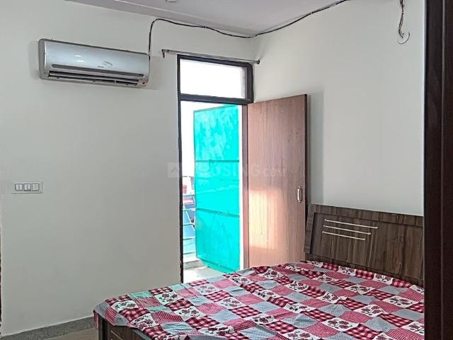 1 BHK Independent Builder Floor in Palam Vihar Extension for rent Gurgaon. The reference number is 17444084