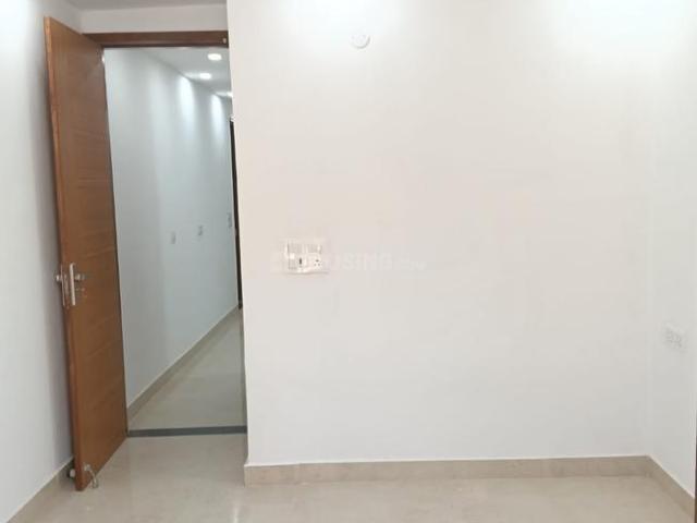 1 BHK Independent Builder Floor in Panchsheel Park for rent New Delhi. The reference number is 21031354