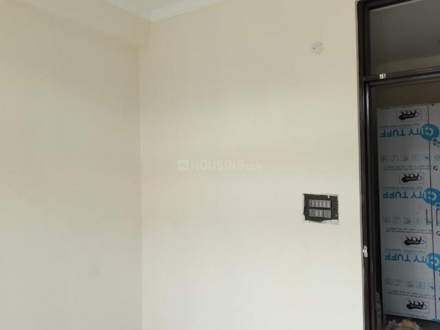 1 BHK Independent Builder Floor in Pandav Nagar for rent New Delhi. The reference number is 21363369