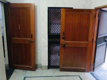 1 BHK Independent Builder Floor in Paschim Vihar for resale New Delhi. The reference number is 15785942