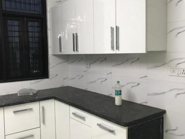 1 BHK Independent Builder Floor in Patel Nagar for rent New Delhi. The reference number is 7929035