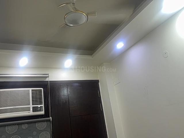 1 BHK Independent Builder Floor in Patel Nagar for rent New Delhi. The reference number is 12388847
