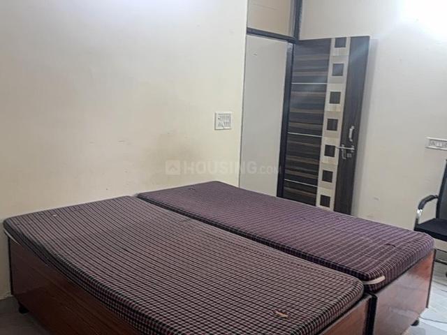 1 BHK Independent Builder Floor in Patel Nagar for rent New Delhi. The reference number is 13723373
