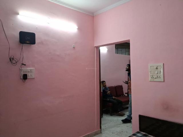 1 BHK Independent Builder Floor in Patel Nagar for rent New Delhi. The reference number is 18313679