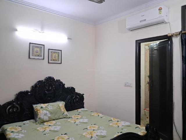 1 BHK Independent Builder Floor in Patel Nagar for rent New Delhi. The reference number is 18482874