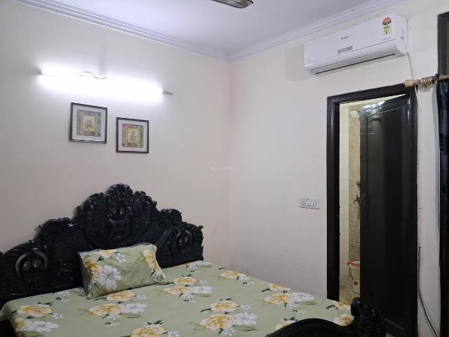 1 BHK Independent Builder Floor in Patel Nagar for rent New Delhi. The reference number is 18482874