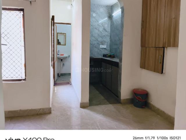 1 BHK Independent Builder Floor in Patel Nagar for rent New Delhi. The reference number is 20165677