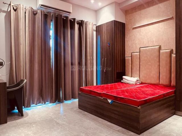 1 BHK Independent Builder Floor in Patel Nagar for rent New Delhi. The reference number is 20177599