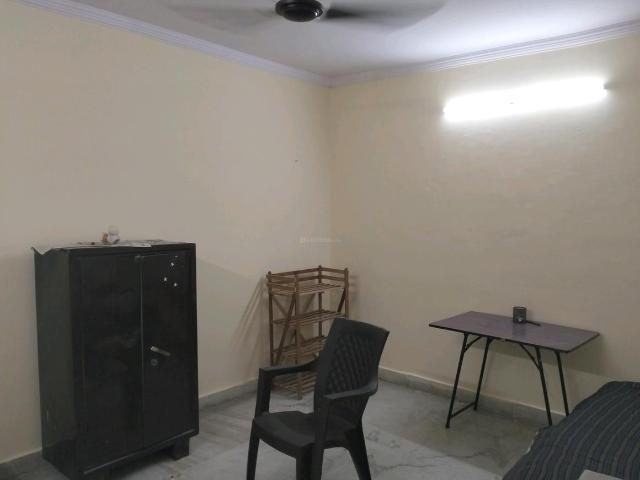 1 BHK Independent Builder Floor in Patel Nagar for rent New Delhi. The reference number is 20392572
