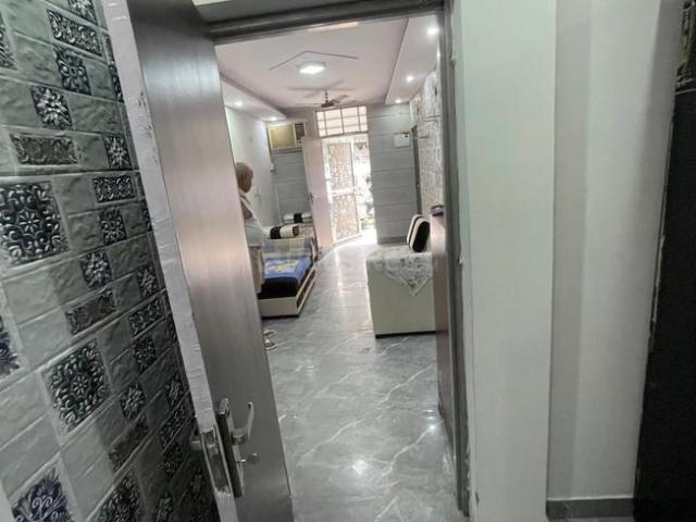 1 BHK Independent Builder Floor in Patel Nagar for rent New Delhi. The reference number is 21160975
