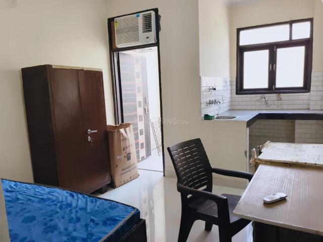 1 BHK Independent Builder Floor in Patel Nagar for rent New Delhi. The reference number is 21173962