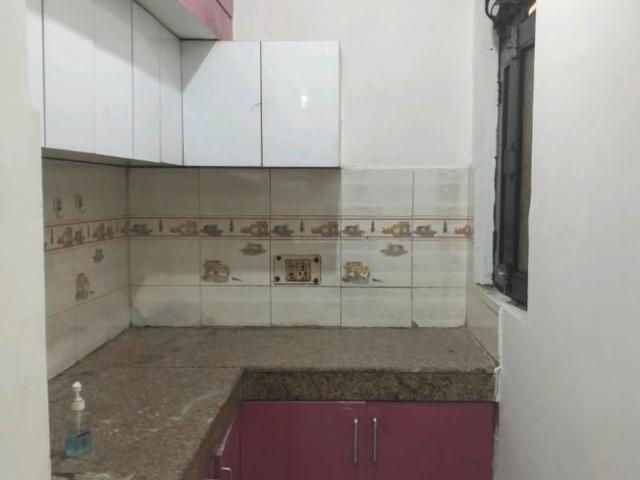 1 BHK Independent Builder Floor in Patparganj for rent New Delhi. The reference number is 21028185