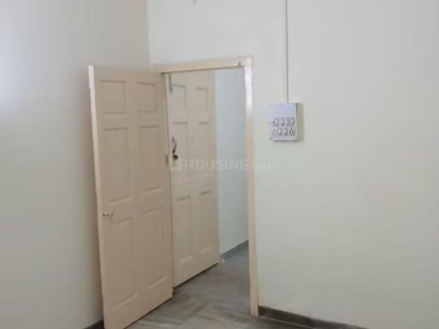 1 BHK Independent Builder Floor in Picnic Garden for rent Kolkata. The reference number is 21039183