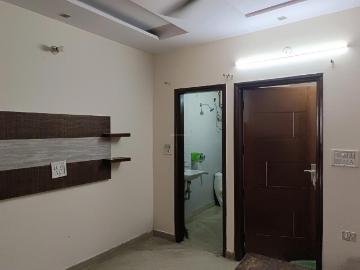 1 BHK Independent Builder Floor in Pitampura for rent New Delhi. The reference number is 18112993